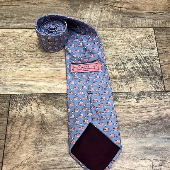 Mens Vineyards Vines American flag neck tie - Picture 5 of 13